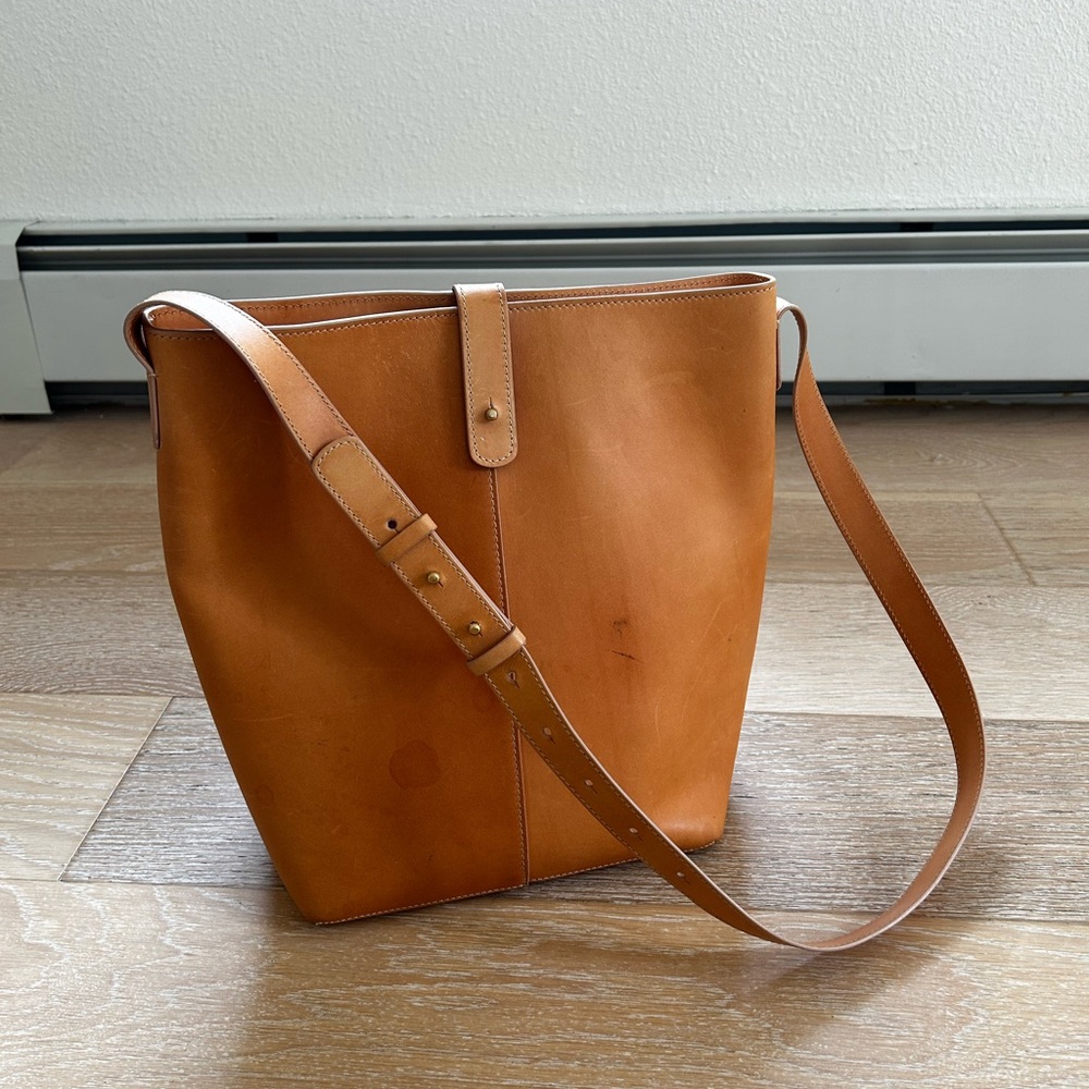 Jenni Kayne Leather Bucket Bag with Wallet, Natural